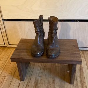 Officine Creative Genuine Italian brown leather boots w strap and zipper detail